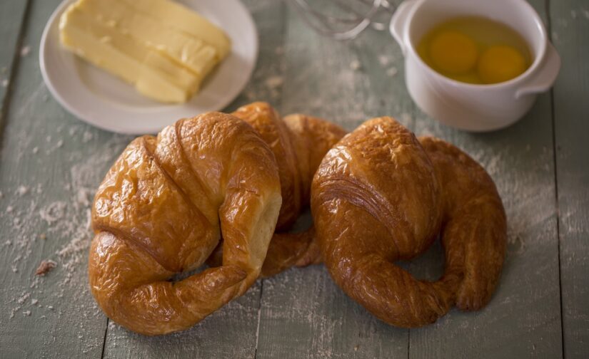 Butter Plain Croissant